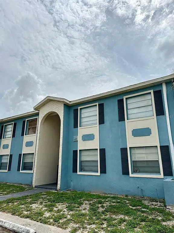 2 bed, 1.0 bath, 850 sqft, $1,450 — Photo 1