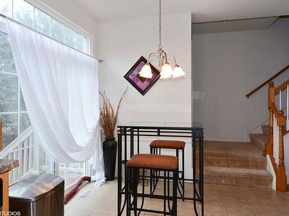 5th image of 3389 Kentshire Cir