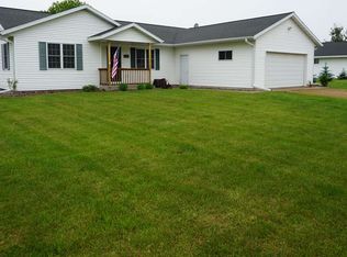 14800 Shoreline Dr, Merrill, WI 54452