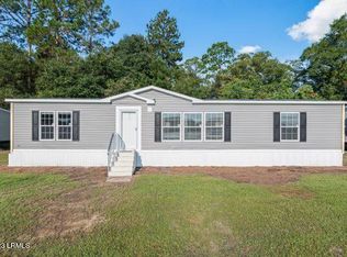 13 Unity Ln, Seabrook, SC 29940
