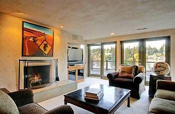 5th image of 9326 SE Shoreland Dr