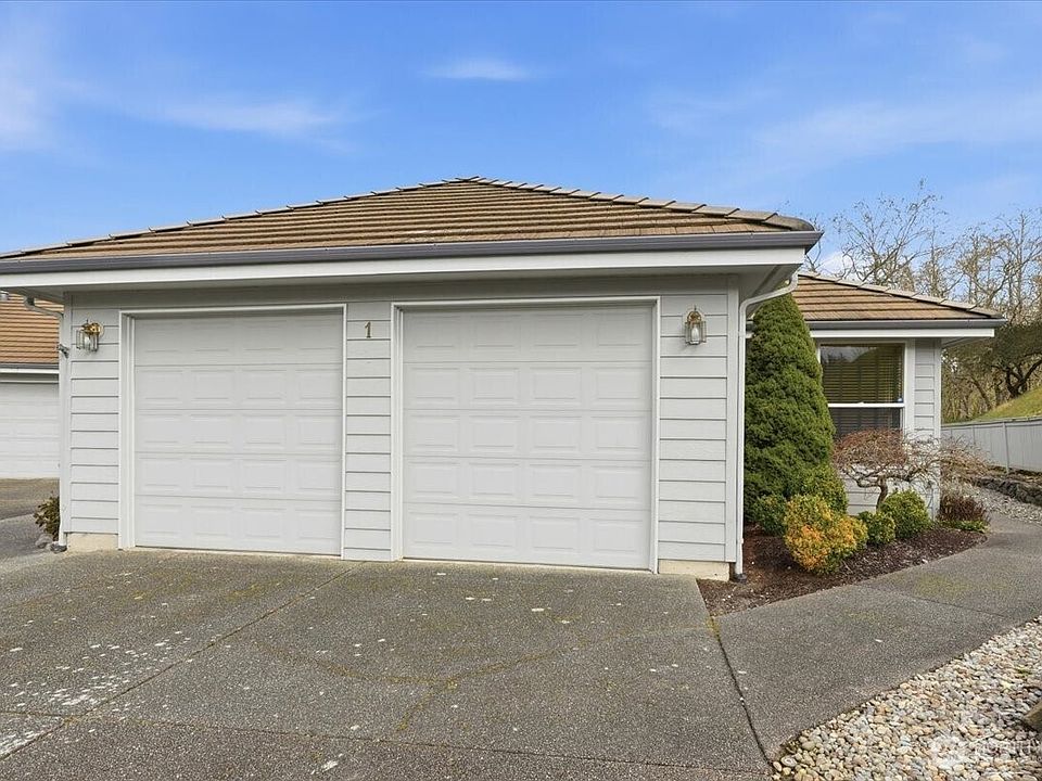 1st image of 3012 N Narrows Drive #1