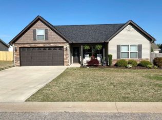 329 Gleaner Dr, Inman, SC 29349