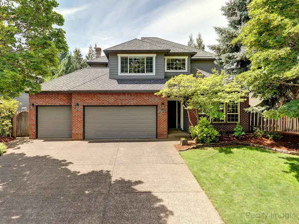 17734 NW Lonerock Dr, Portland, OR 97229