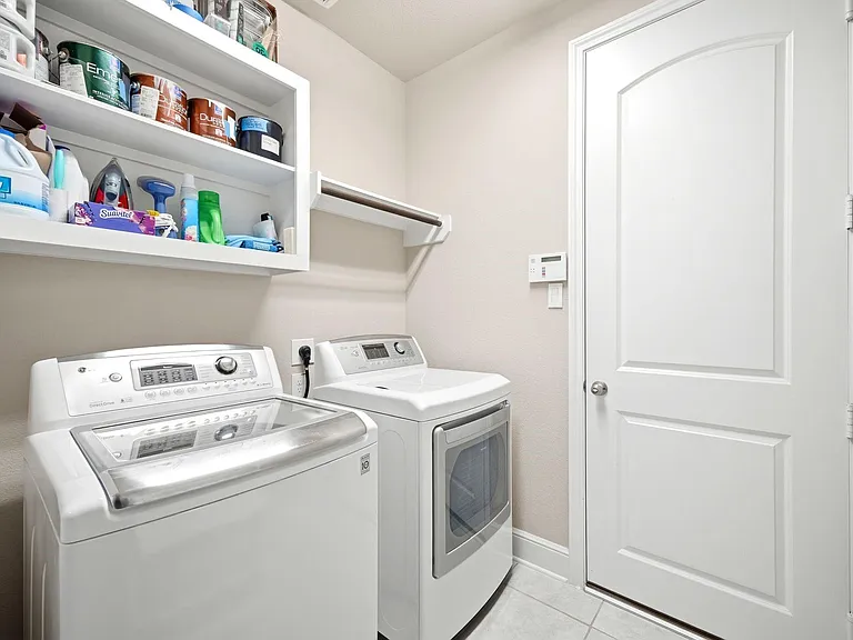 2239 Falcon Brook Dr — Photo 25