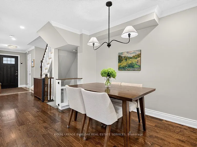 2354 Marine Dr — Photo 10