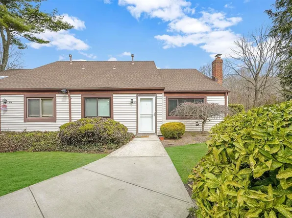 515 Picasso #515, Middle Island, NY 11953