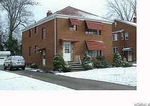 1st image of 3893 W 160th St