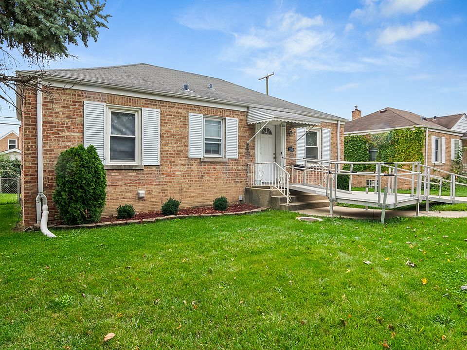 1st image of 5343 N Newland Ave