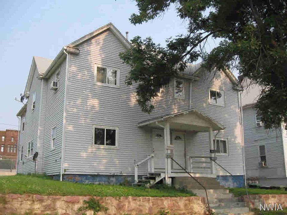 1st image of 1209 Jones St