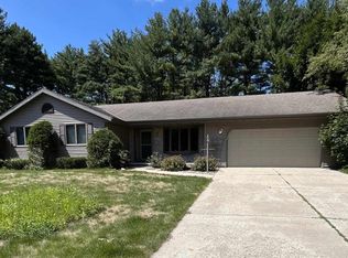 3128 Zuercher Ct, Madison, WI 53711