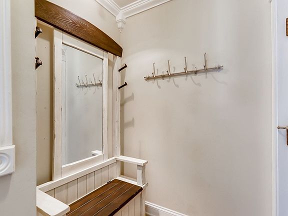 4th image of 105 S Arlington Ave APT 103