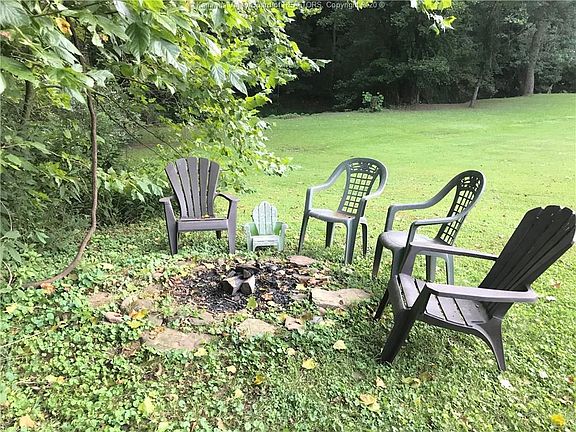 2nd image of 5113 Brookside Dr #A