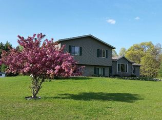 W9298 34th St, Camp Douglas, WI 54618
