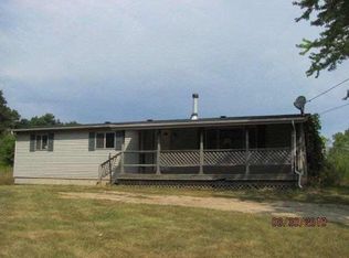 2431 Rattalee Lake Rd, Holly, MI 48442
