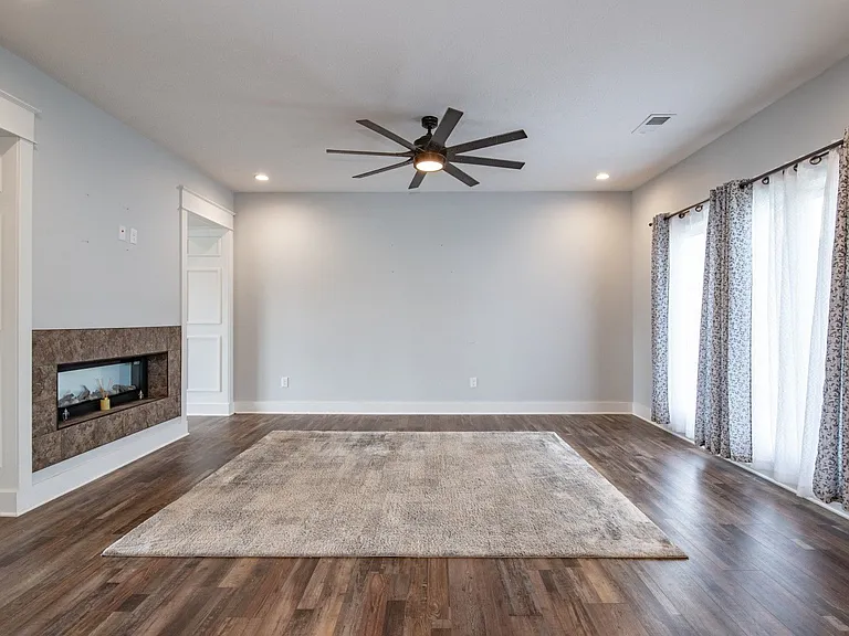 109 Gaston Cir — Photo 18