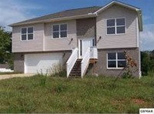624 Hills Gate Cir, Seymour, TN 37865