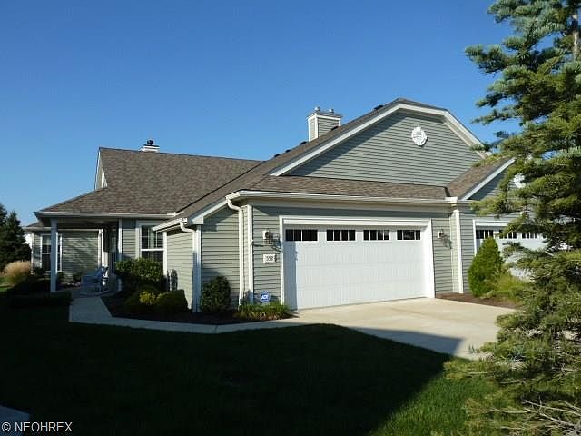 1st image of 552 Hyannis Port Cir