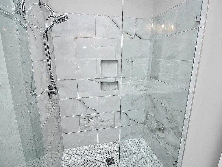 1103 Shuman View Ct — Photo 19