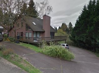 2036 SE Oak St, Hillsboro, OR 97123
