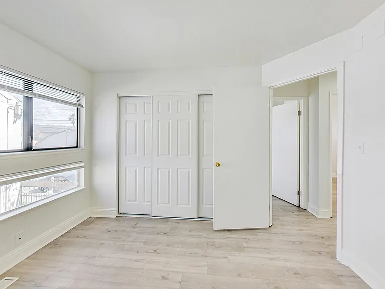 Fruitvale Haus — Photo 27