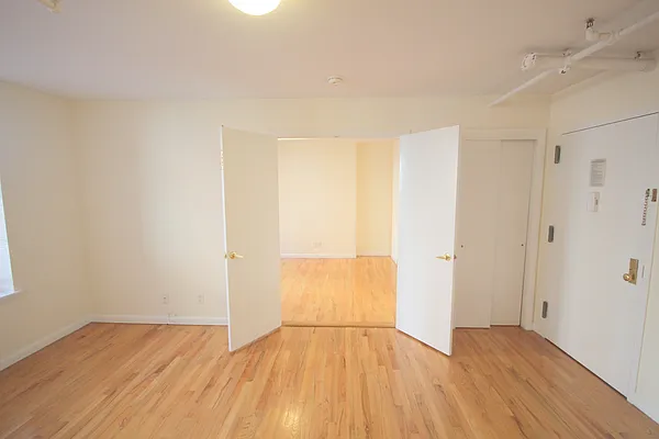 Rented by Compass | media 15