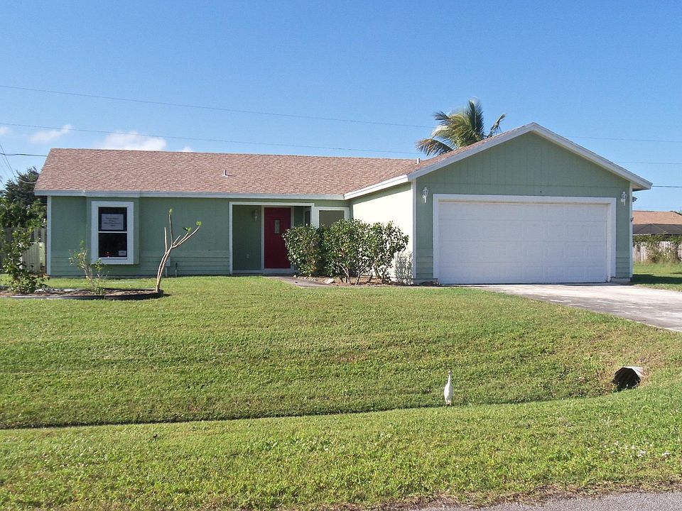 1st image of 2062 SE South Buttonwood Drive