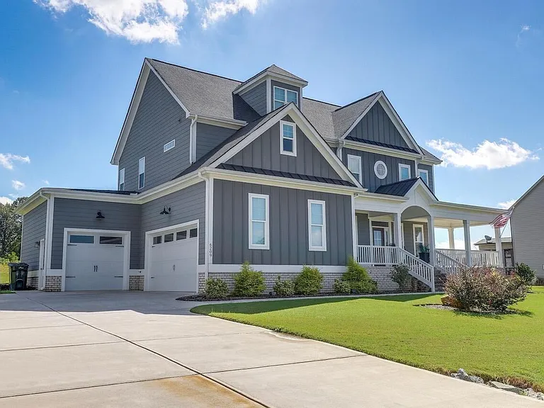 6209 Morning Glory Dr — Photo 3
