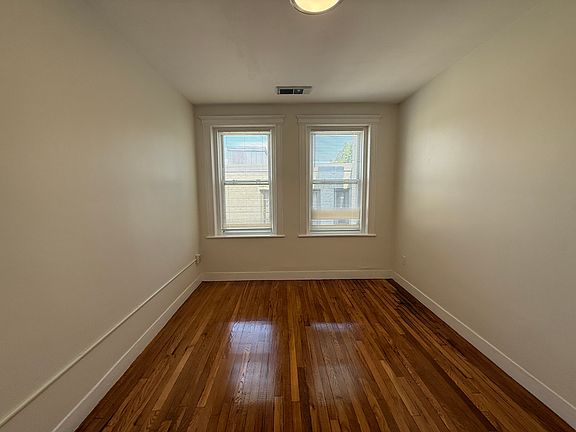 3rd image of 94 Brainerd Rd #4d49dd0c6
