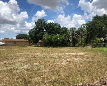 143 SE 22nd Ter, Cape Coral, FL, 33990