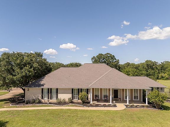 3rd image of 13567 Alacia Ct