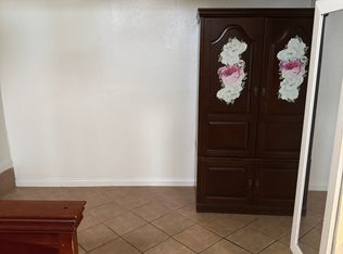 1227 S Van Ness Ave, Santa Ana, CA 92707