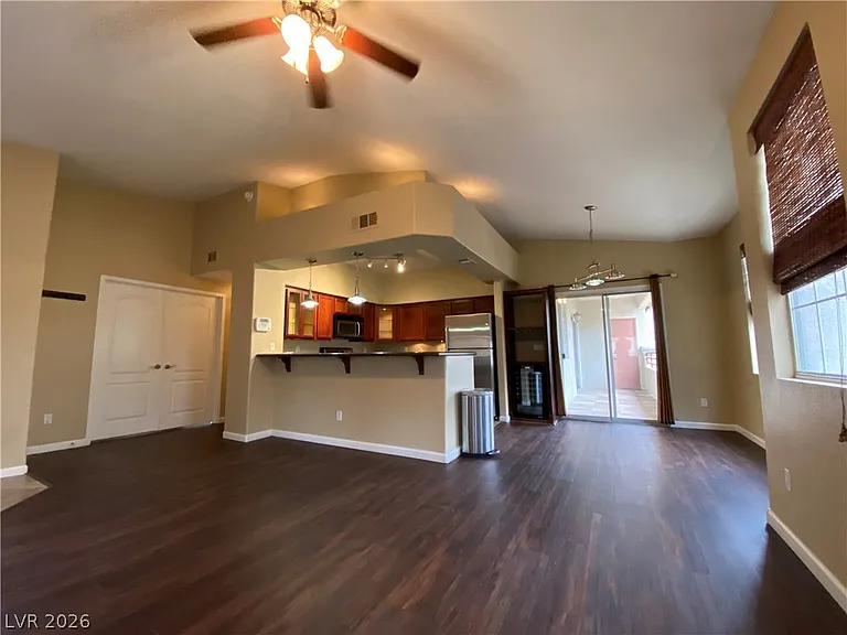 10224 Penrith Ave #204 — Photo 8