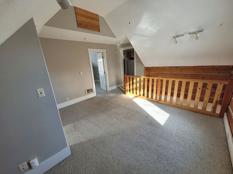 1st image of 406 S 10th St APT A