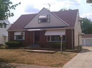 18300 Lotus Dr, Cleveland, OH