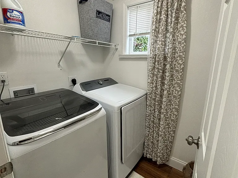 402 Hillside Ave #402 — Photo 14