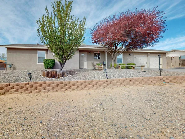 275 Eaton Rd SE, Rio Rancho, NM 87124