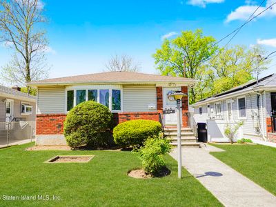 204 Byrne Ave, Staten Island, NY, 10314