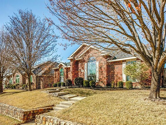 2nd image of 2421 Chasepark Dr