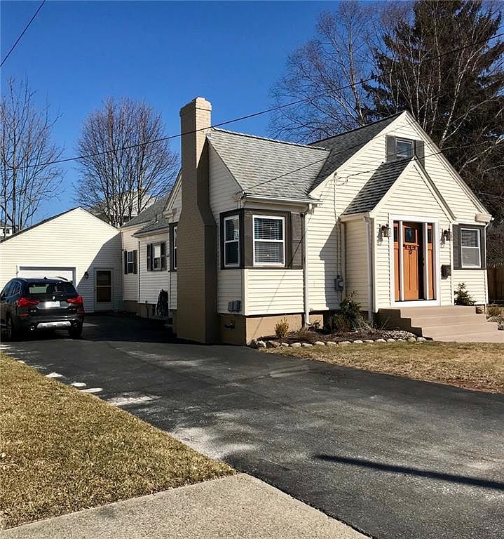 31 Kilburn Ave, Lincoln, RI 02865 Zillow