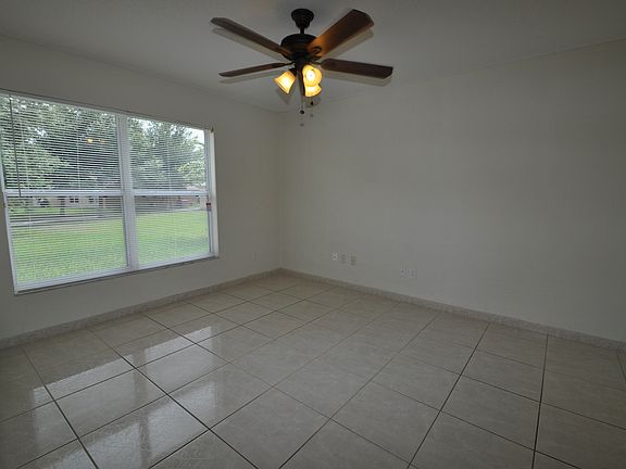 5th image of 15210 Lafite Ln
