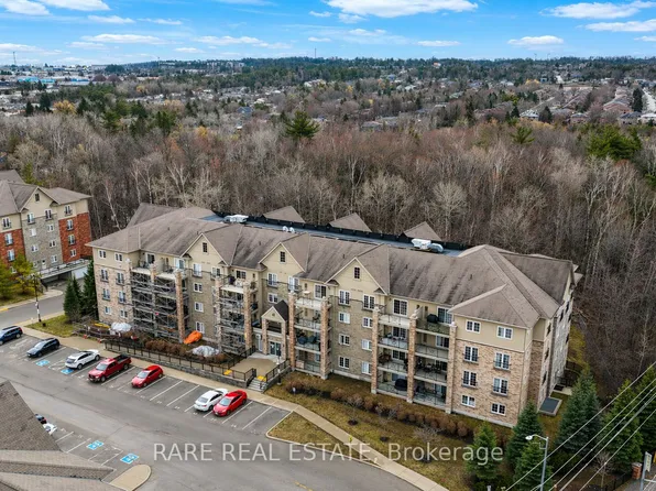41 Ferndale Dr S #309, Barrie, ON L4N 5T6