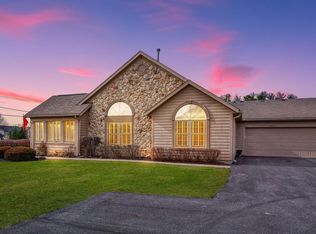 3725 Stoneway Point, Powell, OH 43065