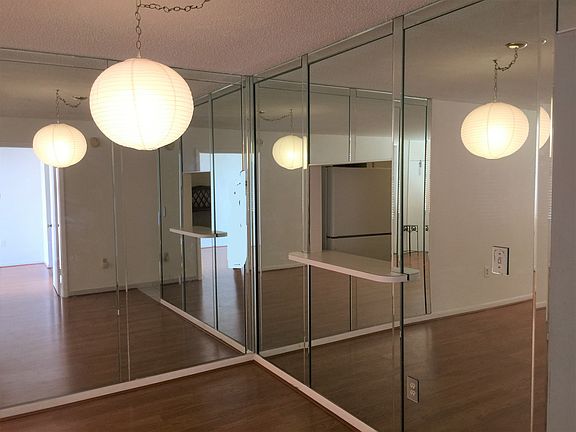 4th image of 1300 NE Miami Gardens Dr APT 1004E