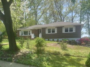 45 Sequoia Pl, Wayne, NJ 07470