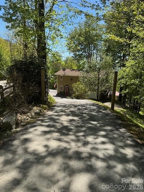 1st image of 918 Plott Balsam Rd