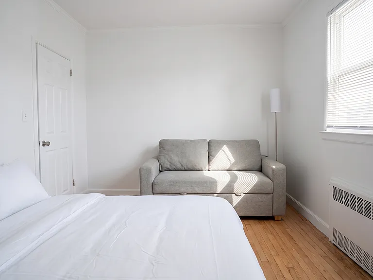 14511 Newport Ave — Photo 12