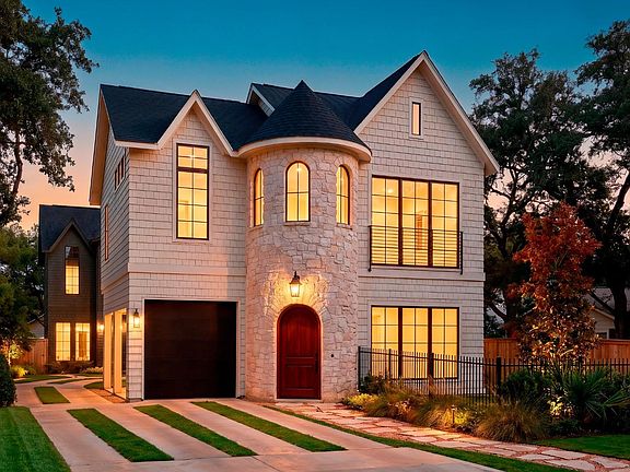 2nd image of 404 Nelray Blvd #1