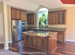 11459 SE Norwood Loop, Portland, OR 97086