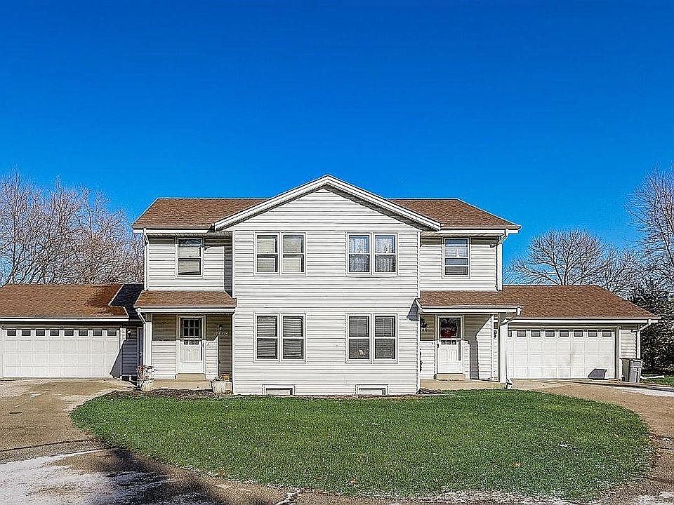 1st image of 18990 Emerald Dr